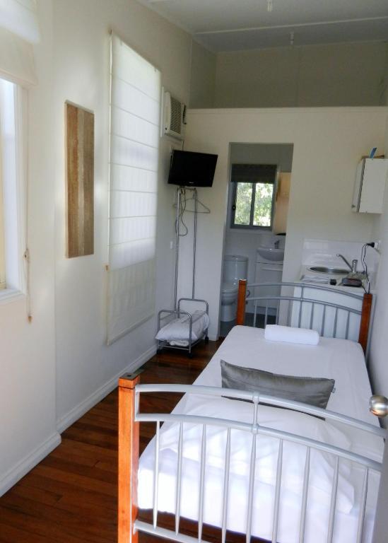 Golden Shores Motel Bilinga Εξωτερικό φωτογραφία