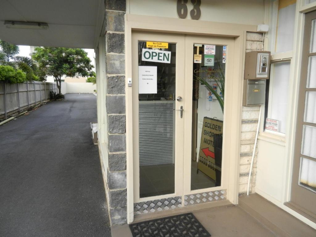 Golden Shores Motel Bilinga Εξωτερικό φωτογραφία