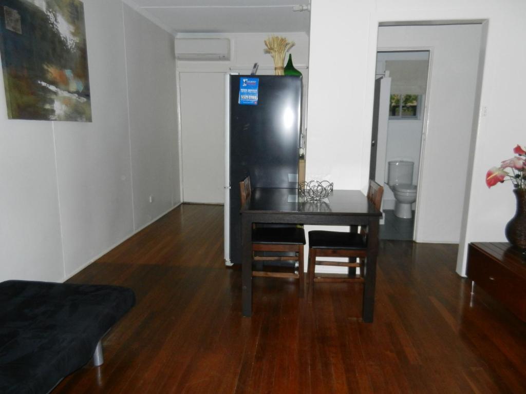 Golden Shores Motel Bilinga Δωμάτιο φωτογραφία