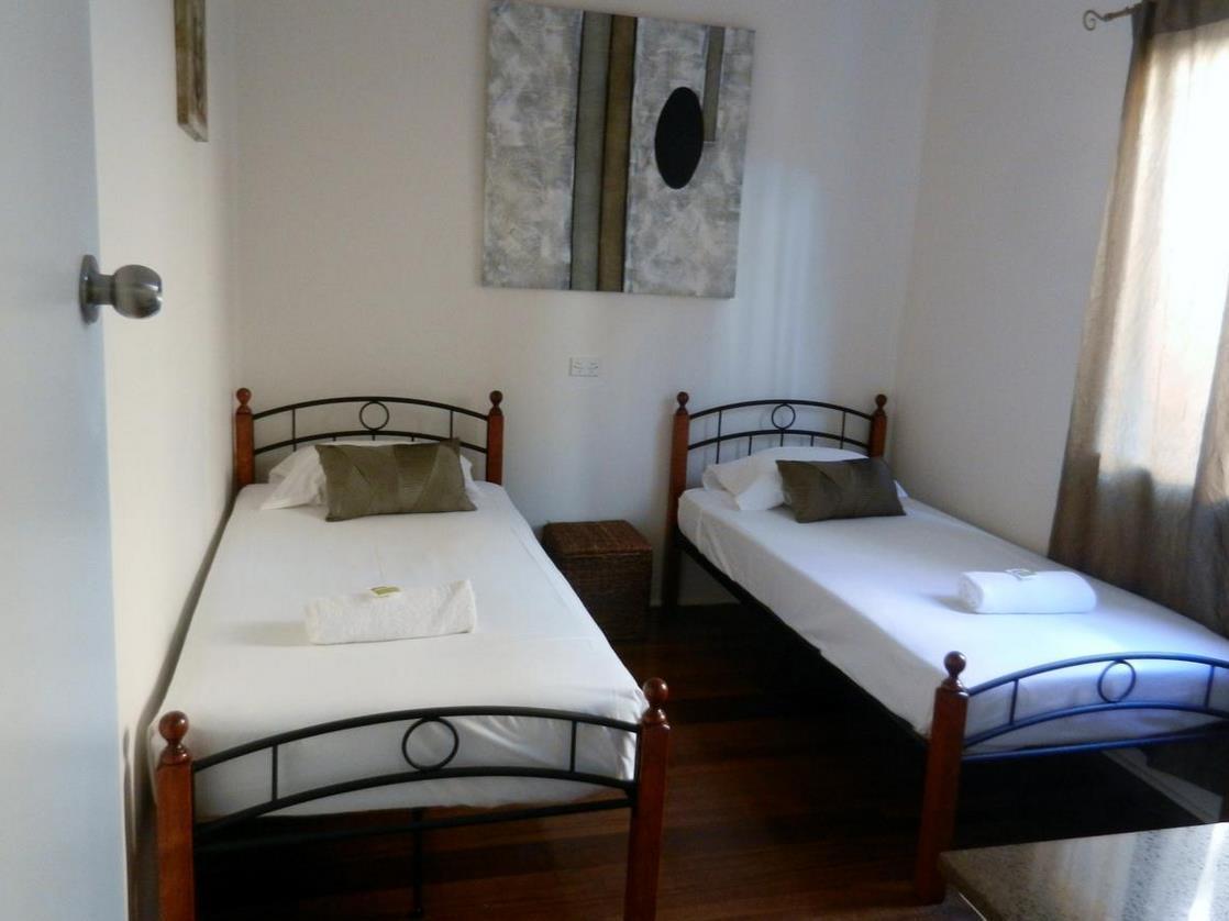 Golden Shores Motel Bilinga Εξωτερικό φωτογραφία